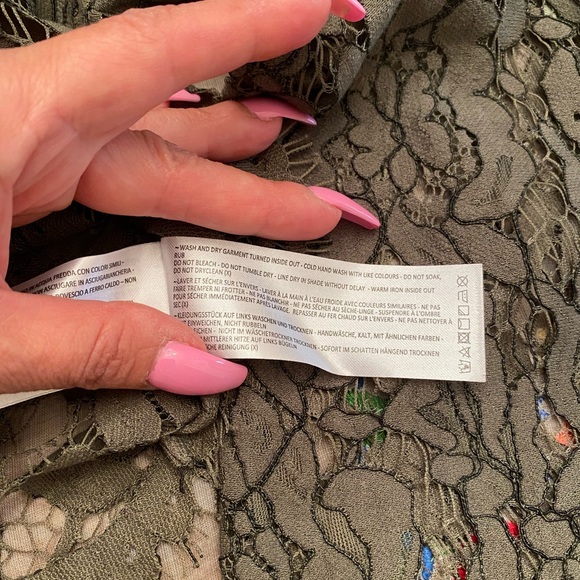 Keepsake Porcelain lace crop top  size S NWT - Picture 8 of 8